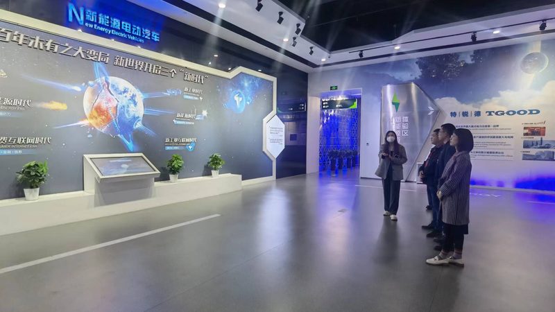 新疆光伏发电系统安装价格解析：影响因素与合理预算**